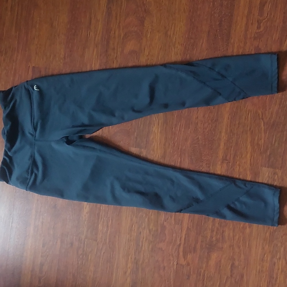 Mesh cut out Leggings